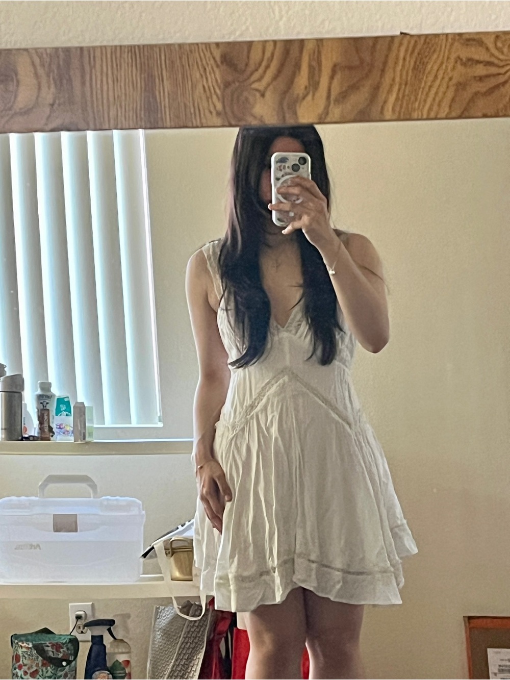 UO Lightweight Lace White Sleeveless Summer Dress